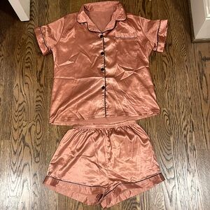 Silk pajama set!